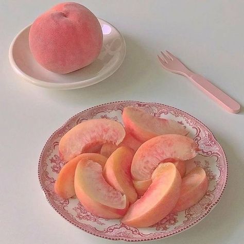 Peach Aesthetic, An Aesthetic, Just Peachy, Blue Box, The Fruit, Colour Palettes, The Colour, Pretty Food, Food Cravings