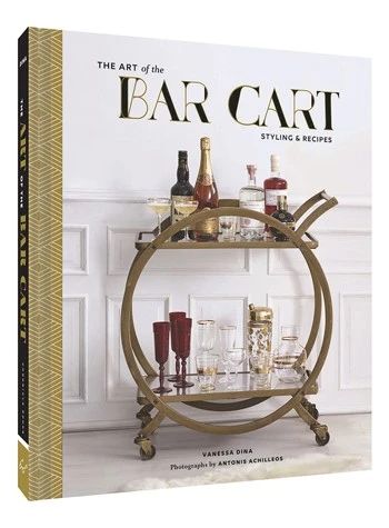 The Art of the Bar Cart by Vanessa Dina – BURKE DECOR Whiskey Cart, Vintage Carts, Diy Bar Cart, Gold Bar Cart, Outside Bars, Bar Cart Styling, Cart Decor, Pub Set, Small Bar