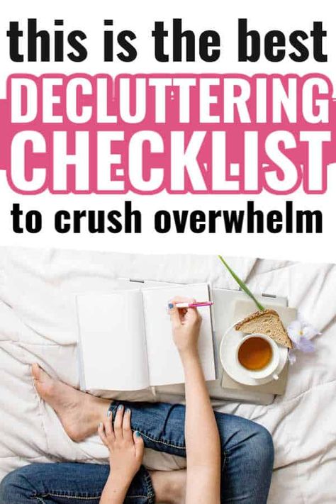 Declutter Garage, Declutter Fast, Decluttering Ideas Minimalism, Office Decluttering, Decluttering Checklist, Start Decluttering, Declutter Closet, Declutter Checklist, Decluttering Inspiration