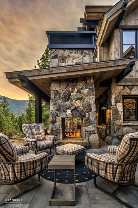 Modern meets rustic in this stunning mountain retreat in the Carson Valley Rustic Retreat, Mountain Homes, Mountain Retreat, Cabin Homes, Outdoor Rooms, Ranch House, My New Room, Modern Rustic, Rustic House