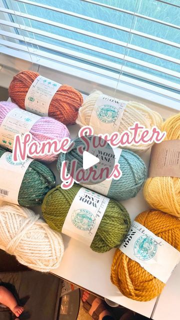 How To Crochet Names On Sweaters, Diy Name Sweater Baby, Embroidered Sweater Diy, Embroidery Sweater Diy, How To Embroider Letters, Yarn Letters, Sweater Embroidery, Sweater Tutorial, Sewing Products