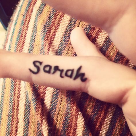 Finger Tattoo Name - Sarah Sarah Name, Sarah Tattoo, Tattoo On Hand, Tattoo Name, Finger Tattoo, Name Tattoo Designs, Name Tattoo, Name Tattoos, S Tattoo