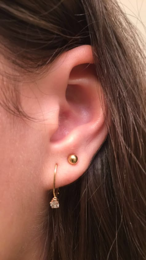 go take your grandmas earrings Earrings Aesthetic One Piercing, Cute Seconds Earrings, Seconds Ear Piercing Gold, Second Pearsing, Ear Peicerings, Gold Earrings First And Seconds, Grandma Earrings, Earring Stacks Gold 2 Holes, Double Piercing Earrings