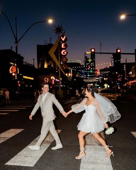 Vegas Themed Wedding, Las Vegas Bride, Las Vegas Wedding Photos, Vegas Bride, Vegas Wedding Photos, Las Vegas Engagement, Married In Vegas, Little White Chapel, Anniversary Photoshoot