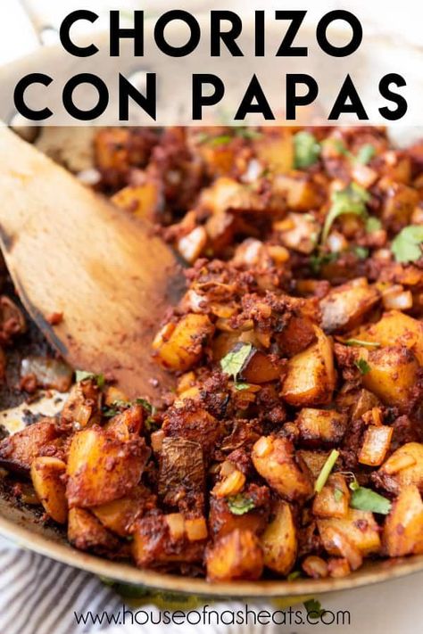 Chorizo con Papas is a classic Mexican dish that combines soft, seasoned potatoes with spicy chorizo sausage for a filling breakfast! | mexican breakfast recipes chorizo | mexican breakfast recipes authentic | mexican breakfast recipes easy | chorizo con papas recipes | papas con chorizo recipe Chorizo Y Papas Tacos, Colombian Chorizo Recipes, Chorizo Hash Recipe, Blackstone Chorizo Recipes, Chorizo And Potatoes Tacos, Chorizo With Potatoes, Chorizo Breakfast Scramble, Chorizo Sausage Breakfast Recipes, Potatoes And Chorizo Recipes