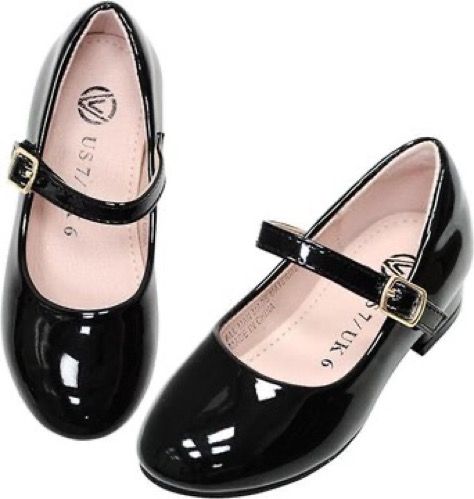 Black School Shoes, Kids Dress Shoes, Shoes Party, Girls Dress Shoes, Classic Girl, Shoes For Girls, Embellished Shoes, Classy Shoes, Wedding Flats