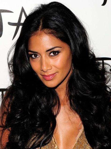 Nicole Scherzinger Olive Skin Tone Hair Color, Olive Skin Hair, Nicole Scherzinger Hair, Medium Olive Skin, Nubian Princess, Marquee Nightclub, Deep Girl, Olive Complexion, Olive Hair