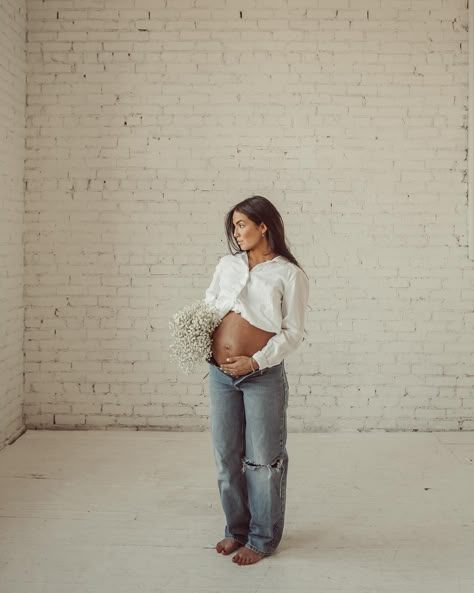 Maternity • Instagram 2025 Maternity Photos, Maternity Photography For Single Moms, Bump Monthly Pictures, Maternity Pics Just Mom, Cardi B Maternity Shoot, Maternity Pics In Studio, White Button Up Maternity Shoot, Rocky Barnes Maternity, Styled Maternity Photoshoot