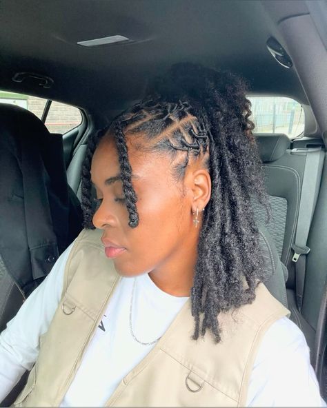 Loc Hairstyle Short, Loc Styles For Females, Short Women Loc Styles, Retwist Styles For Thick Locs, Starter Locs Shoulder Length Hair, Natural Loc Bob, Loc Styles After Retwist, Loc Styles Female, Type 4 Locs