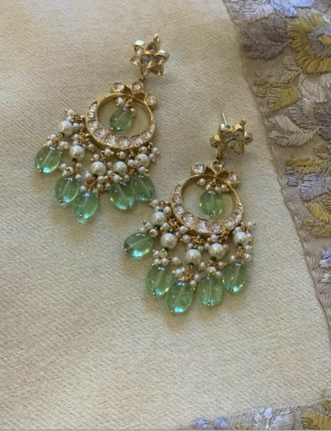 Ruby And Emerald Necklace Indian, Chaandbali Kundan, Emeralds Rings, Chandbali Earrings Kundan, Chandbali Earrings Gold, Earrings Chandbali, Vintage Indian Jewelry, Diamond Anklet, Punjabi Fashion