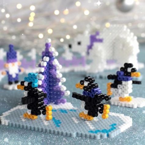 Perler Bead Ornaments Pattern, Nerdy Perler Beads, Gingerbread House Patterns, Christmas Perler Beads, Ice House, Ice Palace, Gingerbread House Kits, Easy Perler Beads Ideas, 3d Perler Bead