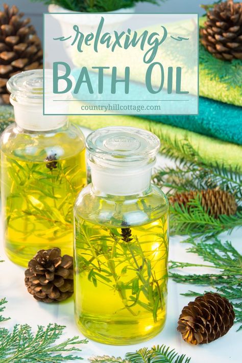 Homemade Bath Oil, Bath Oil Recipe, Diy Bath Oil, Body Oil Diy, Spruce Essential Oil, Body Scrub Ideas, Scrub Ideas, Spiritual Bath, Cleaning Diy