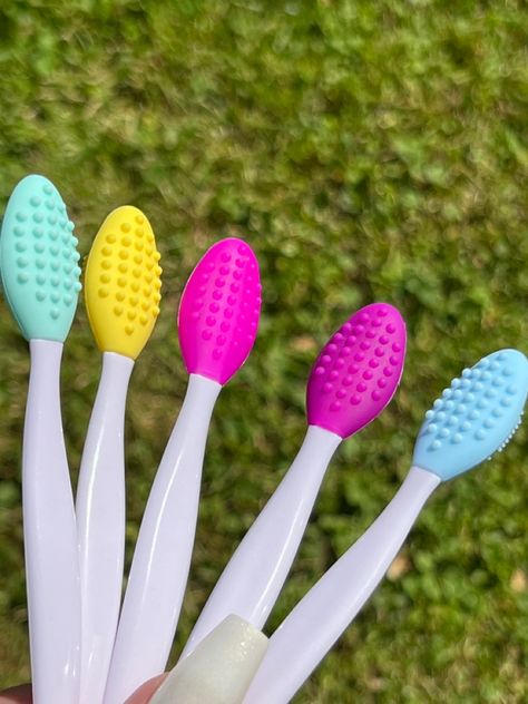 Lip Scrub Brushes are available in multi colors. #lipscrub #lipscrubbrush #lips Lip Scrub Brush, Easy Diy Lip Scrub, Sugar Lip Scrub Diy, Diy Lip Scrub, Scrub Diy, Green Bay Packers Shirts, Scrub Brushes, Lip Scrub Diy, Diy Lip Gloss