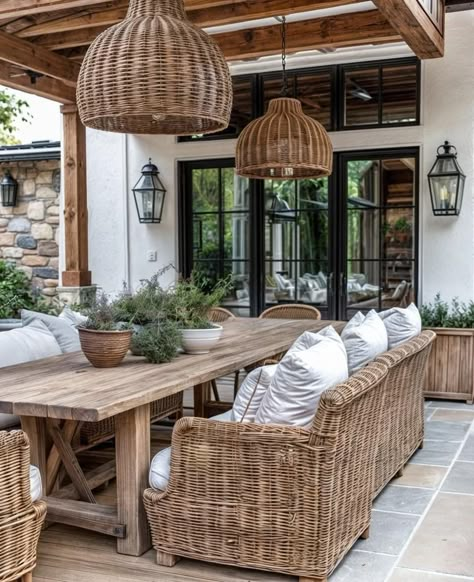 Dining Area Design, Patios And Decks, Under Deck, Coast House, Outside Area, Gate House, Diy House Projects, Outdoor Dining Furniture, Outdoor Lights