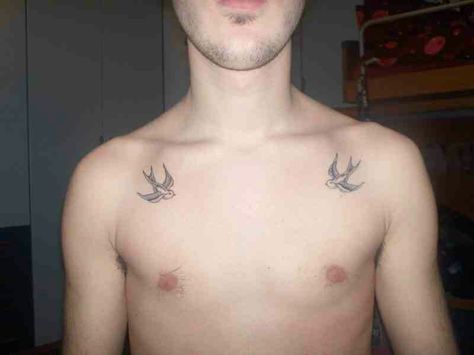 Bird Tattoo Collarbone Placement Bird Tattoo Collarbone, Tattoo Collarbone, Collar Bone Tattoo For Men, Collarbone Tattoo, Sparrow Tattoo, Tattoo Designs For Men, Bird Tattoo, Collar Bone Tattoo, Beautiful Bird