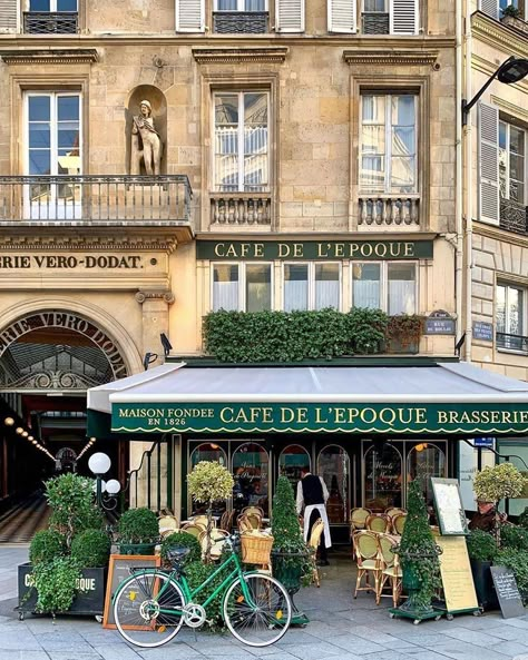 Paris Dream, France Aesthetic, Paris Vibes, Parisian Cafe, Parisian Life, Paris Pictures, Paris Aesthetic, Paris Cafe, Paris City