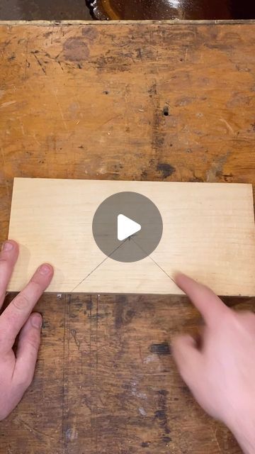 Woodworking Tips And Tricks, Construction Hacks, Diy Tools Woodworking, Brilliant Ideas Diy, Mark Schultz, Diy Tools Homemade, Diy Handyman, Easy Diy Hacks, Handyman Projects