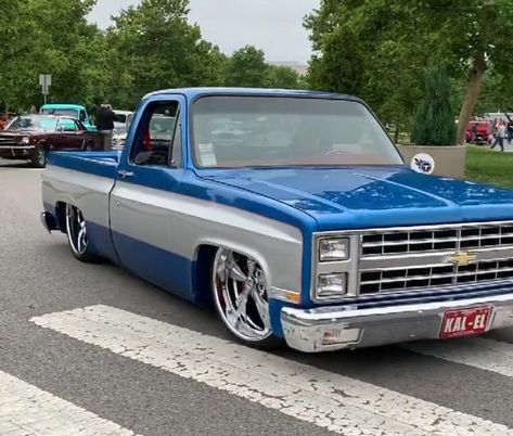 Lowered C10, 1986 Chevy Truck, Chevy Trucks Lowered, Chevy Cheyenne, Blazer K5, Obs Truck, Chevy Trucks Silverado, Silverado Truck, Lowrider Trucks