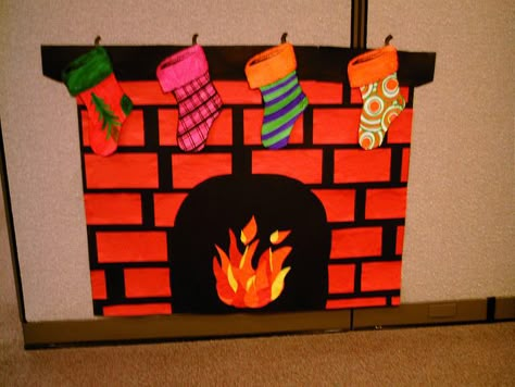 Paper Fireplace by fennec1234, via Flickr Fireplace Bulletin Board Ideas, Shaul Outfits, Fireplace Bulletin Board, Bailes Outfits, Paper Fireplace, Oxblood Outfit, Skirtall Outfit, Christmas To Sell, Mesh Outfits