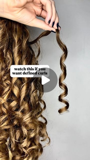 Curl Jelly, Curl Clumps, 3a Curls, Ringlet Curls, Finger Curls, Curly Hair Tutorial, Pin Curls, Curl Cream, Curly Hair Routine