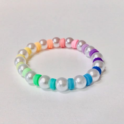 Clay Bead Bracelet Ideas Rainbow, Clay Bead Bracelet Ideas No White, Clay Beads Idea, Bracelet Ideas With Clay Beads, Bracelet Clay Beads Ideas, Bracelets Ideas Beaded, Clay Bead Designs, Clay Beads Bracelet Ideas, Diy Pearl Bracelet