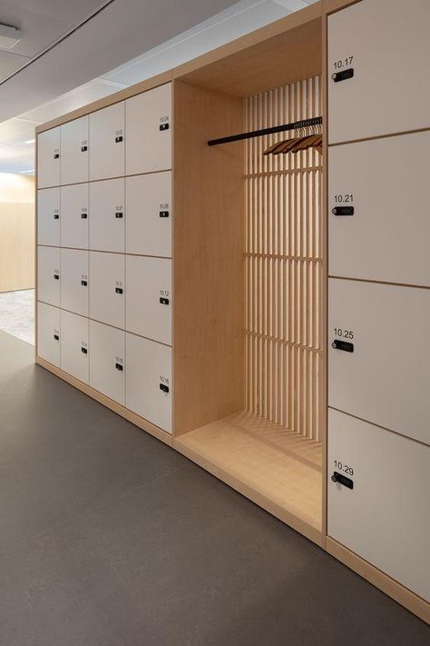 Gym Design Interior, Locker Designs, Office Lockers, Yoga Studio Design, Gym Interior, Corporate Office Design, School Interior, Office Wardrobe, Clinic Design