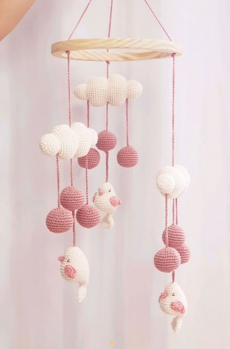 84 Incredibly Cute And Dreamy Nursery Mobiles - DigsDigs Crochet Crib, Crochet Baby Mobiles, Crochet Nursery Decor, Diy Baby Mobile, Crochet Wall Art, Crochet Baby Gifts, Crochet Mobile, Crochet Nursery, Crochet Animal Amigurumi