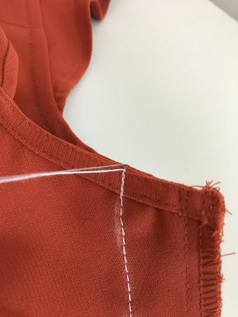 How To Sew A Shirt Smaller, Blouse Alterations Ideas, How To Take In Sleeves, Taking In Dress Sides, Diy Clothing Alterations Refashioning, How To Take In Armholes, Easy Diy Clothing Alterations, Resizing Clothes Smaller, Easy Alterations Clothes