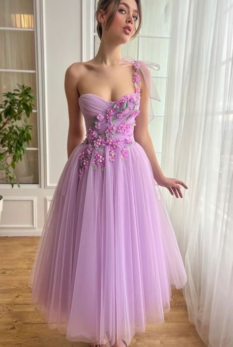 Bridesmaid tulle