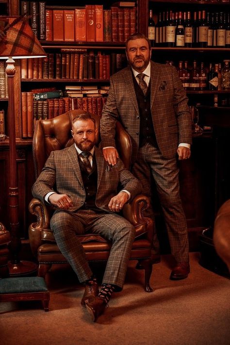 Men British Style, British Suits Men Vintage, Gentleman’s Club, Dapper Gentleman Vintage, The Gentlemen Movie Style, Gentlemans Club Aesthetic, English Gentleman Style Vintage, British Gentleman Style, Classic British Style Men