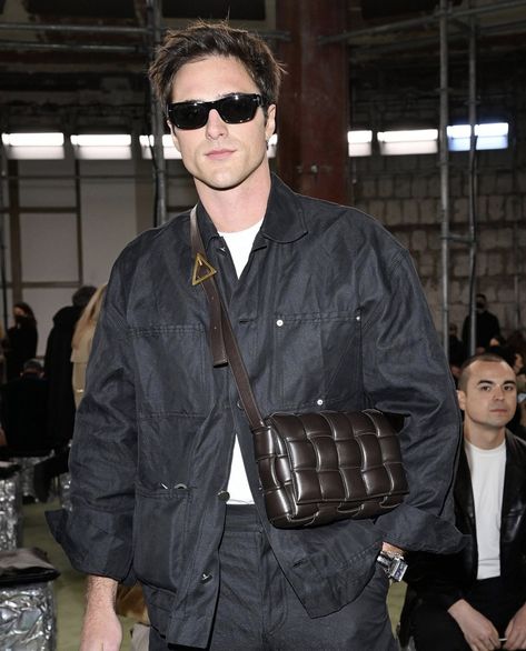 Jacob Elordi Fashion, Jacob Elordi Outfits, Jacob Elordi Style, Bottega Veneta Cassette Bag, Bottega Bag, Cl Fashion, Bottega Veneta Cassette, Jacob Elordi, Sofia Coppola