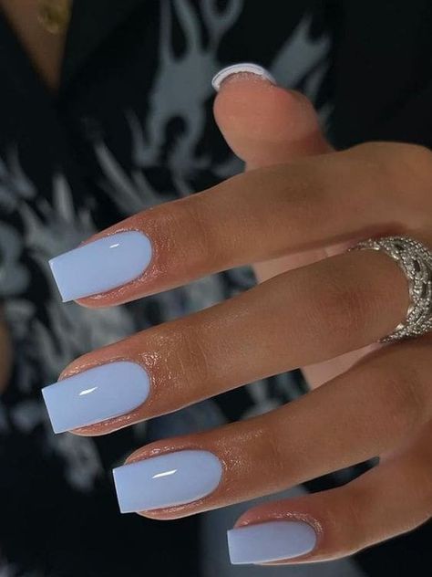 Looking for a subtle way to show your personality? Try pastel blue nails! These fun and fashionable nails are perfect for any occasion. Unghie Sfumate, Blue Acrylic Nails, Her Nails, Casual Nails, Simple Acrylic Nails, Work Nails, Short Square Acrylic Nails, Almond Shape, Blue Nail