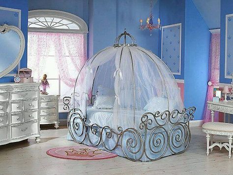 Disney Princess Carriage Bed, Cinderella Carriage Bed, Cinderella Bed, Princess Carriage Bed, Cinderella Bedroom, Cinderella Room, Disney Princess Bedroom, Carriage Bed, Rooms To Go Kids