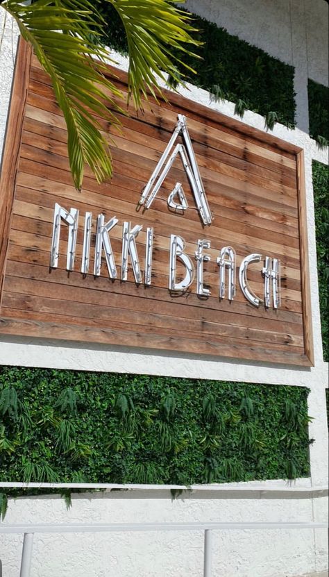 Marbella Aesthetic, Nikki Beach Miami, Miami Spring Break, 22 Birthday, Party Restaurant, Nikki Beach, Hair Salon Decor, Busy Busy, Live Art