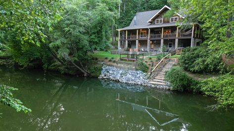 Lazy River is a Large River Front Cabin sleeping up to 10 guests with 5 bedrooms. Perfect for your family getaway or couples retreat! Riverfront views! Located inside The Coosawattee River Resort in Ellijay, Ga. Not Pet- Friendly Blue Ridge Cabin Rentals, Georgia Cabins, Amicalola Falls, River Resort, Couples Retreat, Ellijay Ga, 2 Bedroom Cabin, Fishing Dock, Lazy River