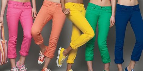 Colorful Pants. This obviously does not have huge implications for where ad dollars are going, but a fun little thing I noticed is the surge of colorful pants, especially for girls. Manhattan has turned into a denim rainbow. Coloured Jeans, Jeans And Converse, Apple Bottoms, Color My World, Live Colorfully, Colored Pants, Top Models, Colored Denim, A Rainbow