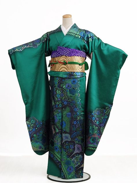 Kimono Rental, Kimono Collection, Susanoo Naruto, Furisode Kimono, Embroidery Kimono, Japanese Costume, Green Kimono, Modern Kimono, Kimono Japan