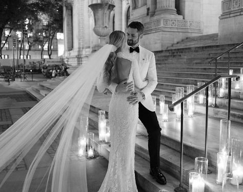 Dior Wedding, Kate Bock, Hollywood Glam Wedding, Nye Wedding, Library Wedding, Kevin Love, Iconic Weddings, Wedding Picture Poses, Glam Wedding