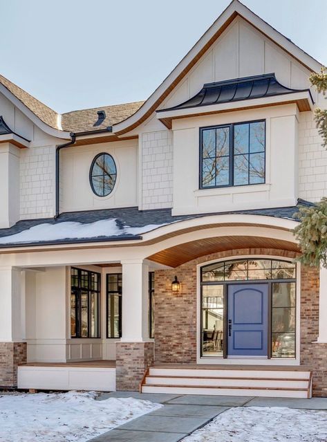 This isn’t your average front home entrance. Enjoy the charm of an arched doorway and create an open and inviting space for welcoming guests. #ixlbuild | Desert Common from Hebron Brick | Builder: @lighthousecustom Arched Entryway Exterior, Unique House Exterior, Entryway Exterior, Arch Opening, Unique Houses Exterior, Arched Entryway, Exterior Siding Options, Arch Entryway, Brick Archway