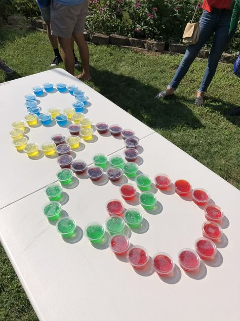 Jell-O shots for beer Olympics! Beer Pong Tournament Outfits, Beer Olympics Theme Outfits, Olympics Bachelorette Party, Adult Olympic Games, At Home Olympic Games, Bach Olympics Games, Olympic Bachelorette Party, Beer Olympics Prizes, Drinking Game Olympics