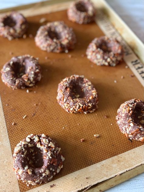 Chocolate Turtle Thumbprint Cookies Choc Thumbprint Cookies, Double Chocolate Turtle Cookies, Turtle Thumbprint Cookies, Chocolate Turtle Cookies, Chocolate Turtle, Gourmet Cookie, Chocolate Thumbprint Cookies, Caramel Filling, Cookie Base