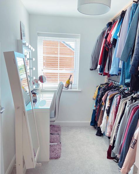 Box Room Closet Walk In, Box Room Wardrobe Walk In, Walk In Wardrobe Ideas Small Spare Room, Box Bedroom Walk In Wardrobe, Small Dressing Room Ideas Spare Bedrooms, Box Room Walk In Wardrobe Ideas, Small Box Room Dressing Room Ideas, Tiny Dressing Room, Mini Dressing Room