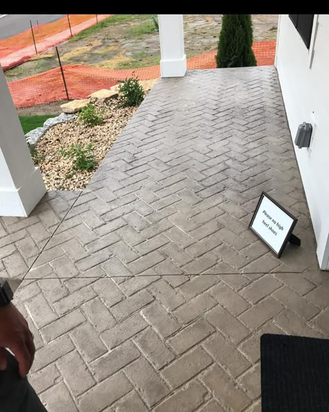 Brick Herringbone, Stamped Concrete Walkway, Stamped Concrete Patterns, Concrete Patterns, Concrete Front Porch, Stamped Concrete Driveway, Brick Porch, Patio Layout, Concrete Patio Designs