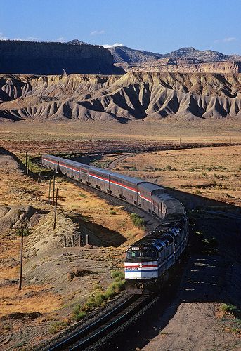 Zephyr along the Bookcliffs Train Vacations, California Zephyr, Amtrak Train, Chico California, Luxury Train, Old Trains, Iron Horse, Train Pictures, Vintage Train