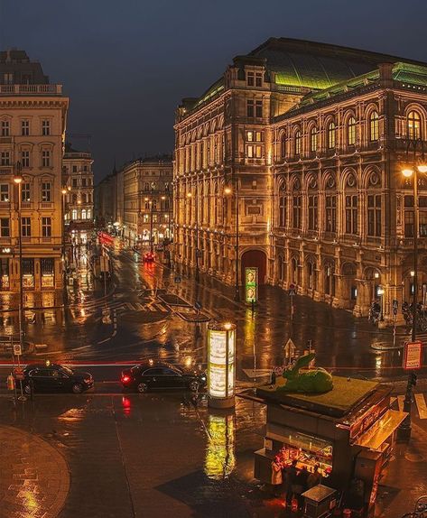 Vienna Night Aesthetic, Vienna City Aesthetic, Vienna Core, Vienna Nightlife, Vienna Austria Aesthetic, Wien Aesthetic, Vienna At Night, Vienna Italy, Vienna Aesthetic