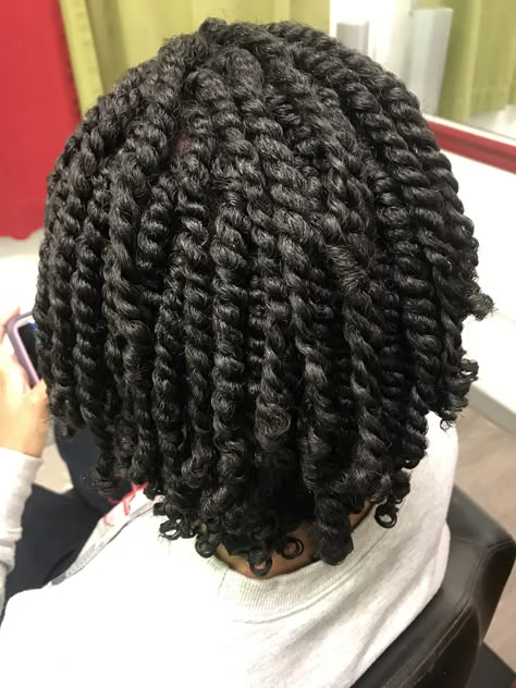 Two Strand Twist Styles, Two Strand Twist Natural Hair, Finger Coils Natural Hair, Waterfall Braid Hairstyle, Haircut Design, Hair Styles Ideas, Shaved Side, Hair Twists, Hair Braiding Tool