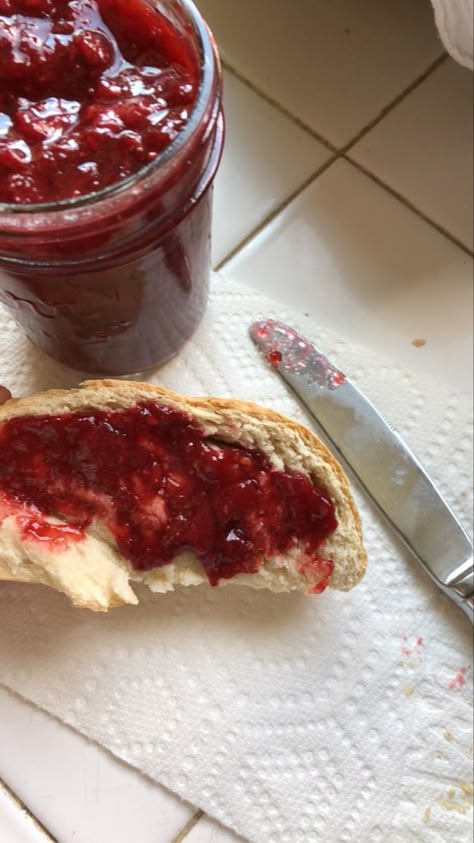 homemade strawberry jam & bread Strawberry Jam Bread, Bread With Jam, Jam Aesthetic, Jam Bread, Bread Jam, Homemade Strawberry Jam, Bakery Foods, Food Stations, Food Is Fuel