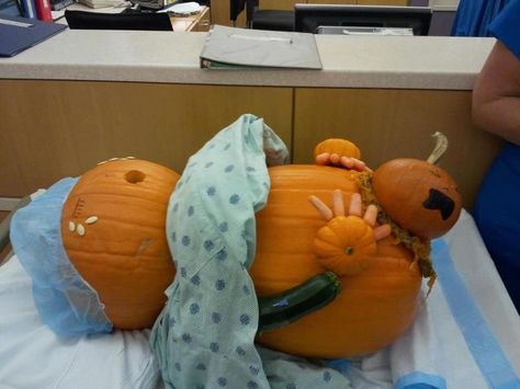 Ob/gyn pumpkin Funny Pumpkin Carvings, Pumpkin Decorating Contest, Halloween Jokes, Pumpkin Contest, Tall Pumpkin Carving, Nursing Humor, Tall Pumpkin, Pregnant Halloween, Creative Pumpkins