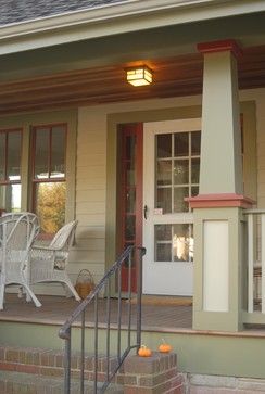 Craftsman Porch Columns, Craftsman Columns, Craftsman Style Porch, Craftsman Bungalow Exterior, Craftsman Colors, Craftsman Porch, Craftsman Houses, Exterior Paint Ideas, Best Exterior Paint