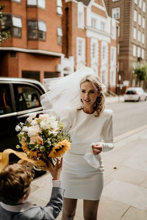 Christian Wedding Dresses, Wedding Dresses With Veil, City Hall Wedding Dress, Courthouse Wedding Dress, City Bride, Civil Wedding Dresses, City Hall Wedding, Courthouse Wedding, Civil Ceremony